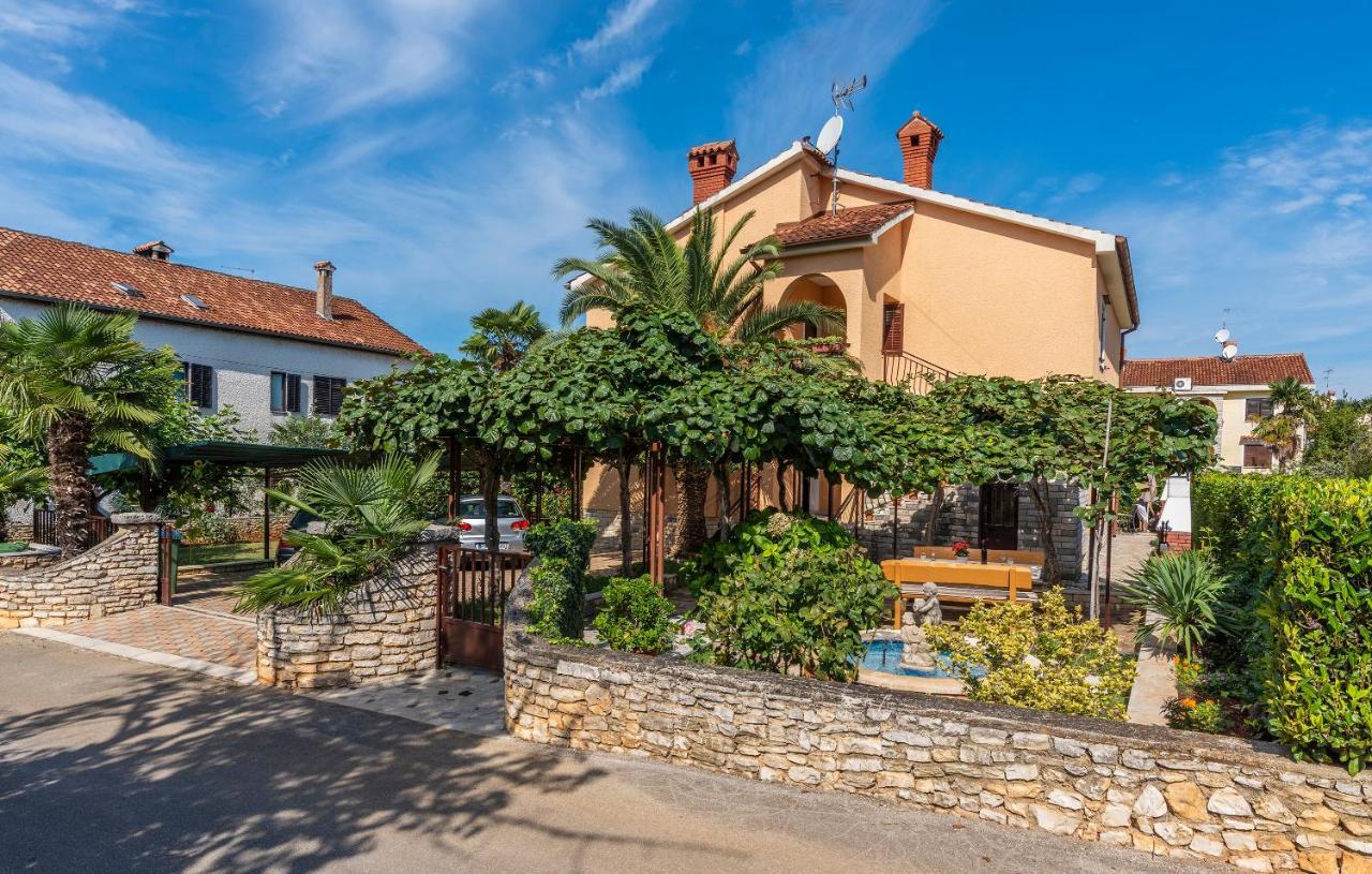 Apartments Feniks Poreč Eksteriør billede